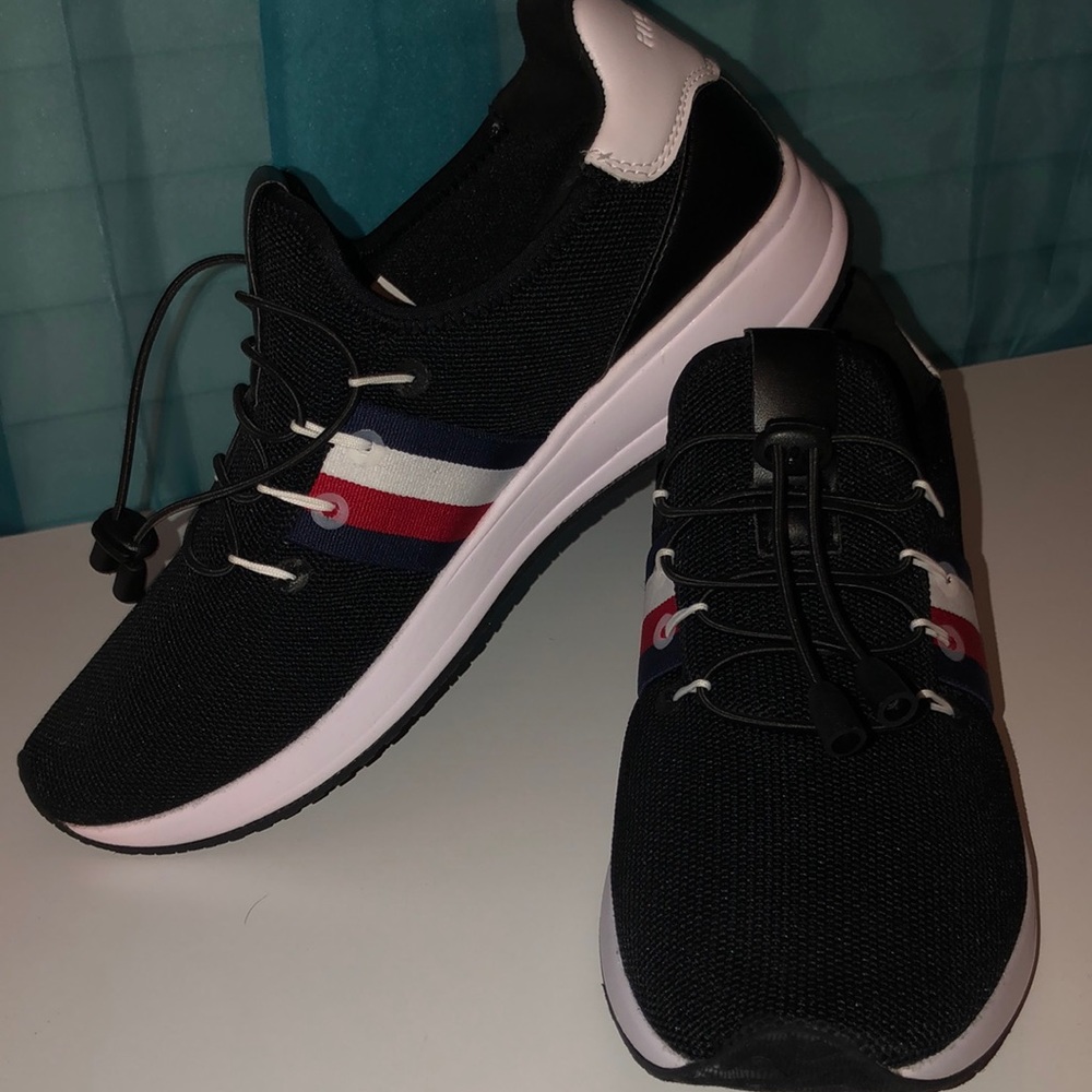 Tommy Hilfiger sneakers
